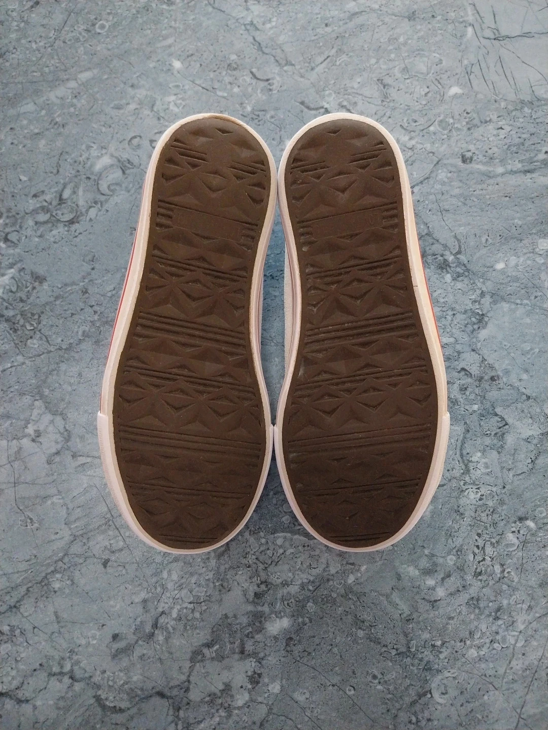 Canvas sneaker Size 33 – photo 8